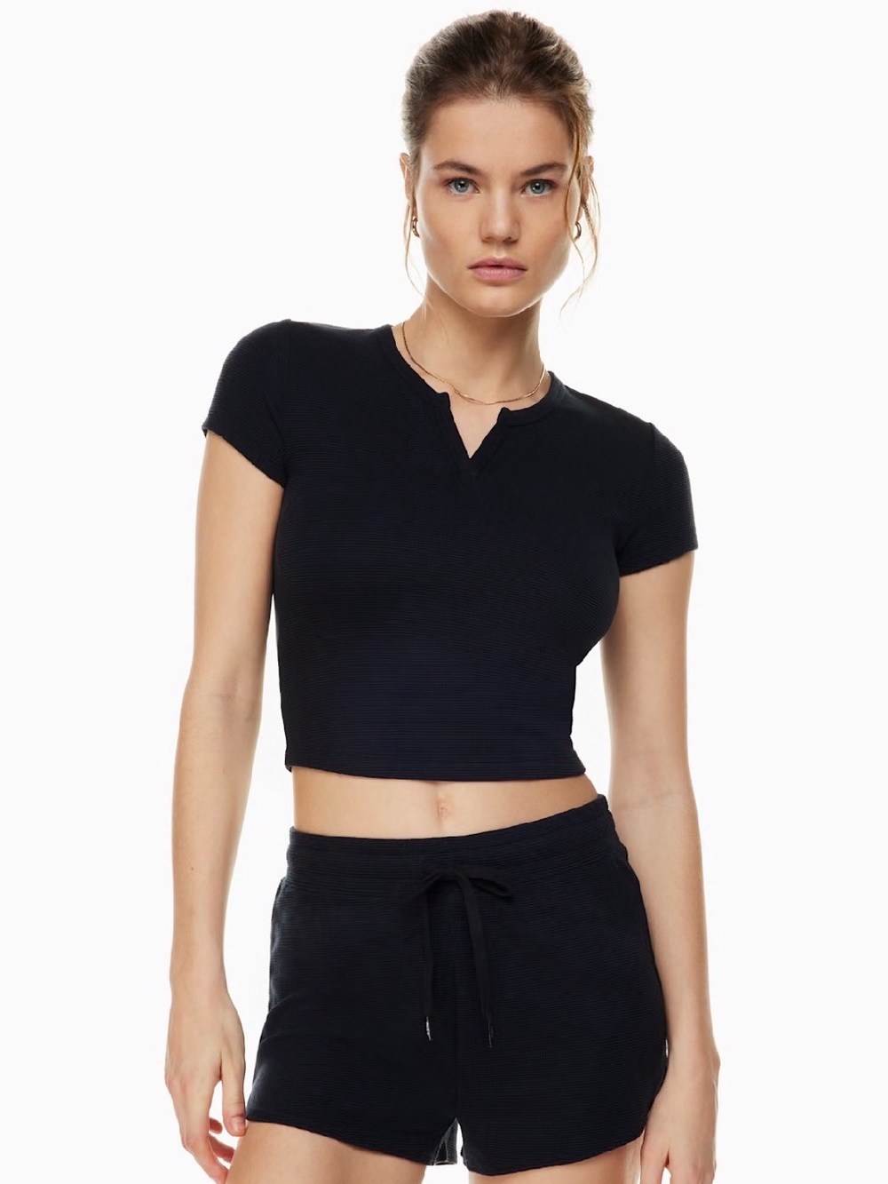 TNA‎ Aritzia Black Cropped Waffle Notched Thermal Loungewear Shirt Small